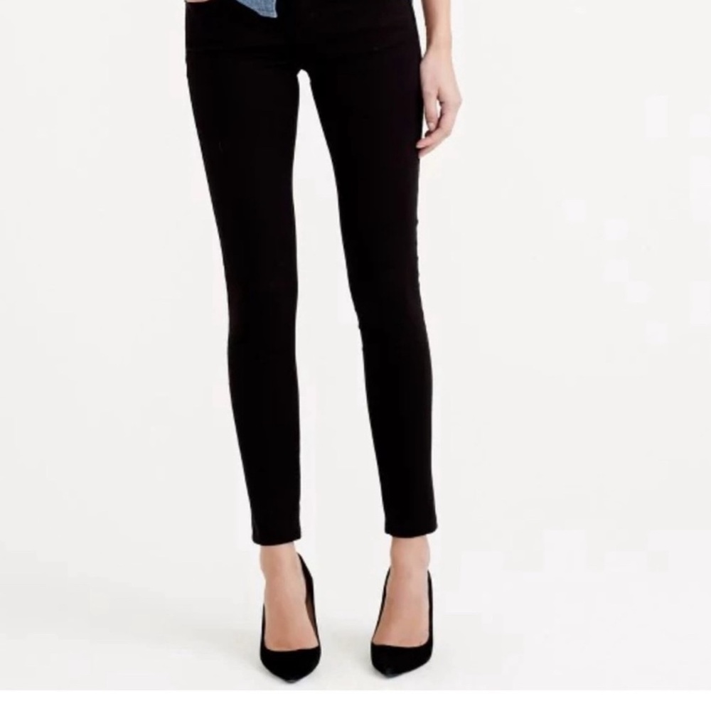 J. Crew 8" Rise Toothpick Jean in Black Size 28